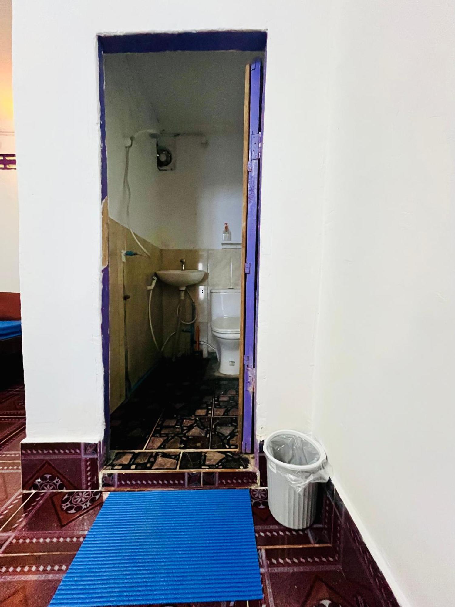Happiness Guesthouse ロンサレム島 エクステリア 写真
